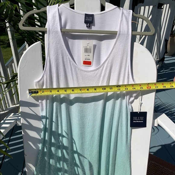 NWT Saks Fifth Avenue turquoise Ombré Sequin Tank Top/Cami size Medium - Picture 3 of 6